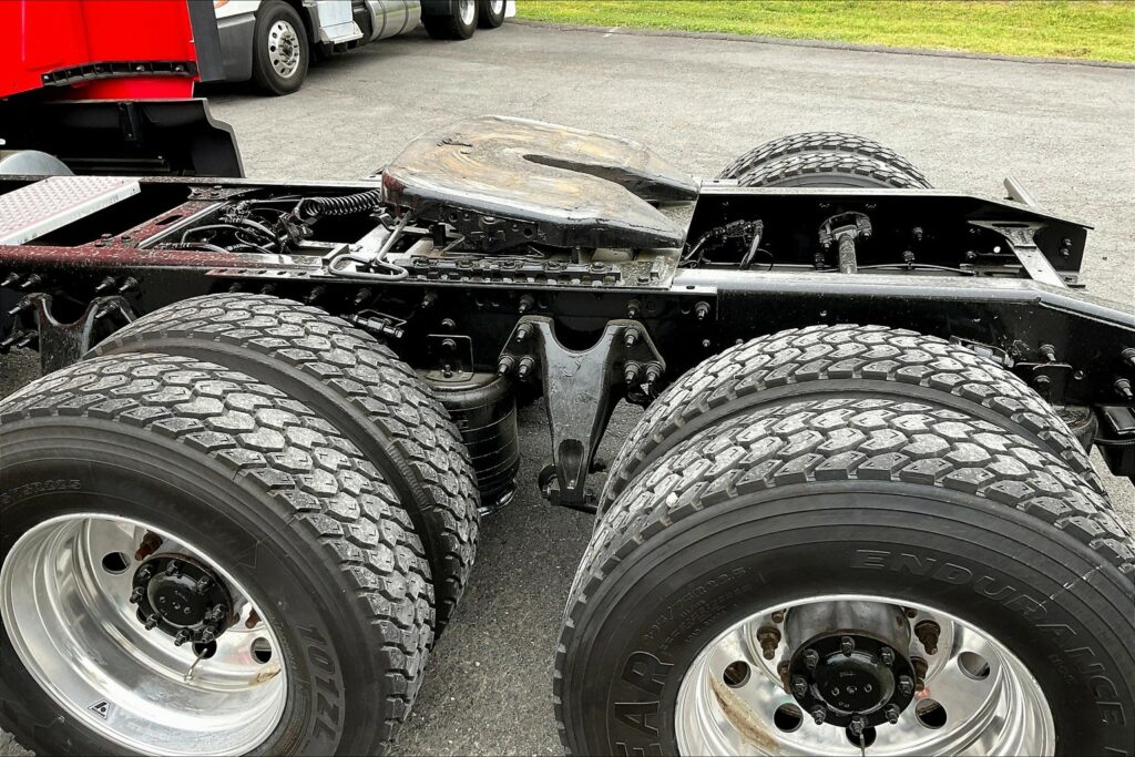 2021 INT LT625 6×4 Sleeper