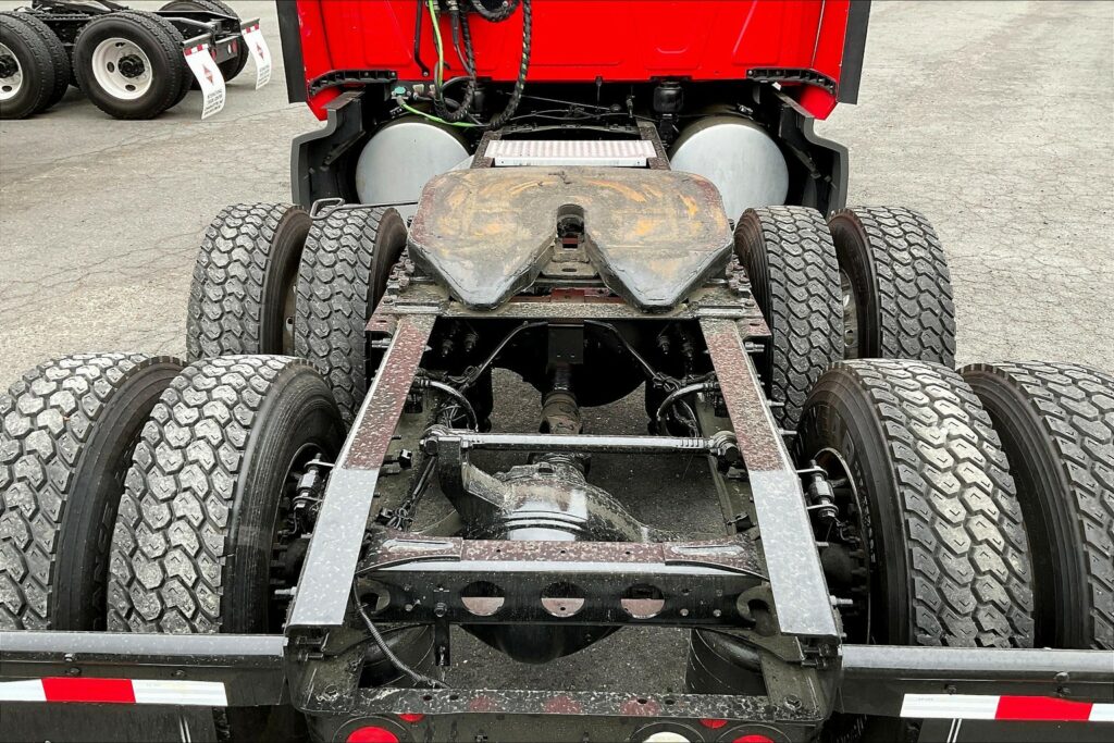 2021 INT LT625 6×4 Sleeper