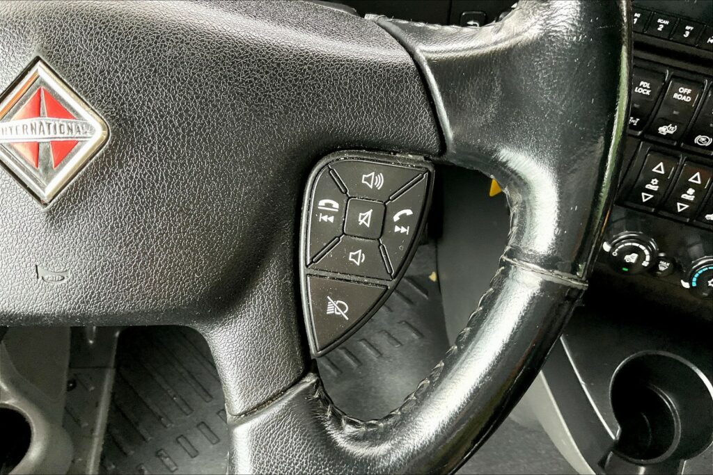 2021 INT LT625 6×4 Sleeper