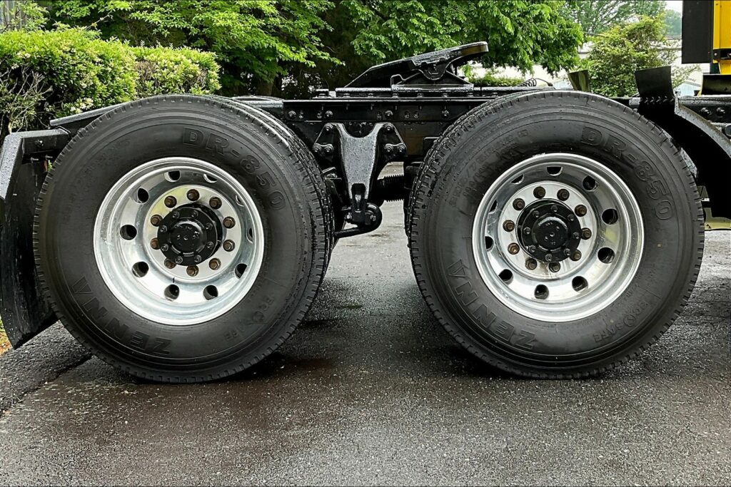 2021 INT LT625 6×4 Sleeper