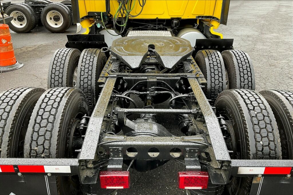 2021 INT LT625 6×4 Sleeper