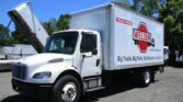 2008 Freightliner M2 106