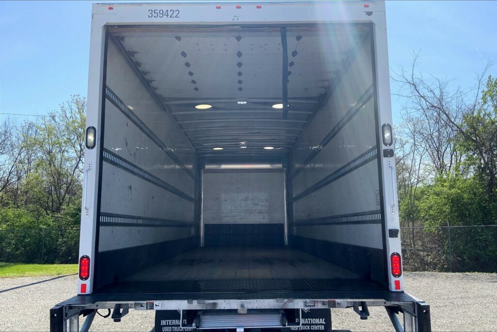 2020 CUM MV607 Medium Conventional