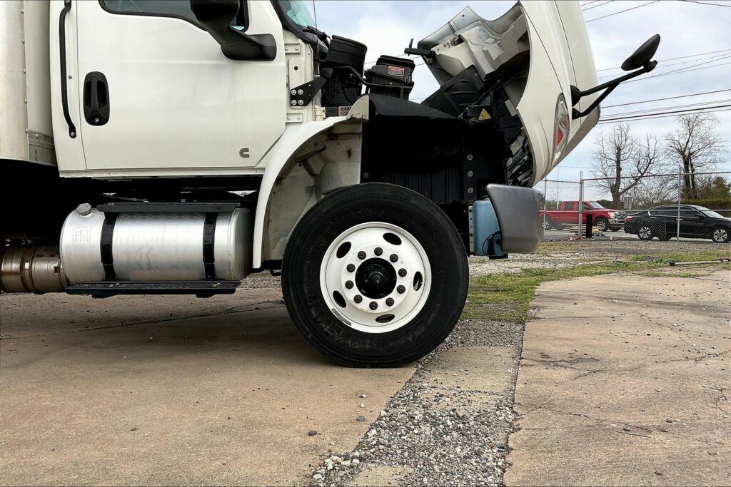 2022 CUM MV607 Medium Conventional