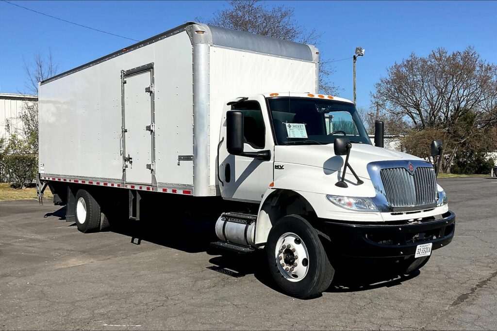 2022 CUM MV607 Medium Conventional
