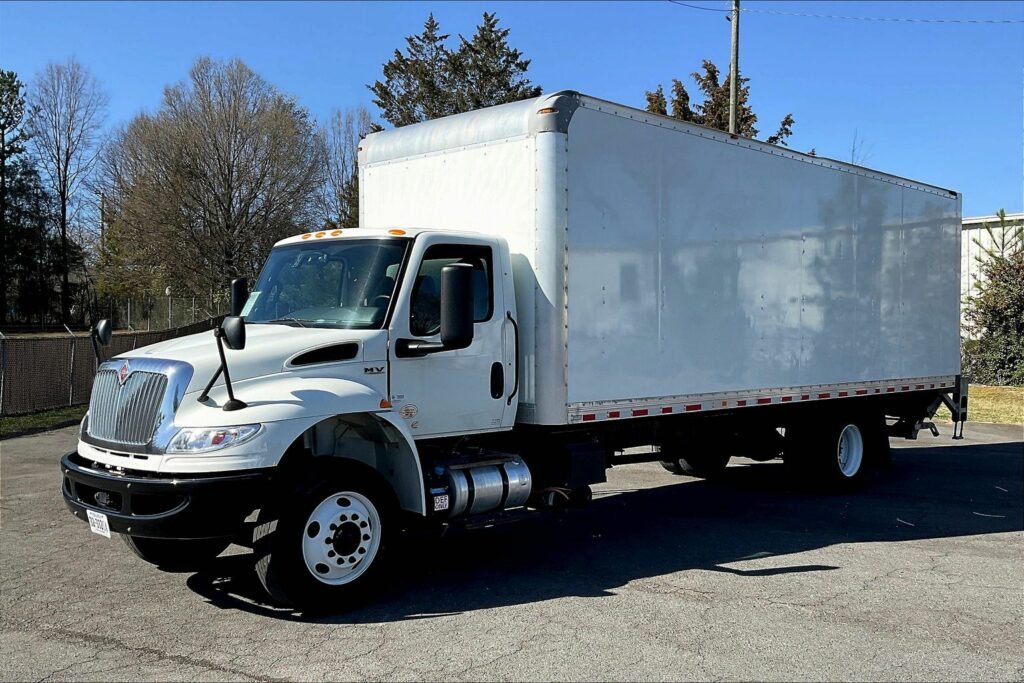 2022 CUM MV607 Medium Conventional