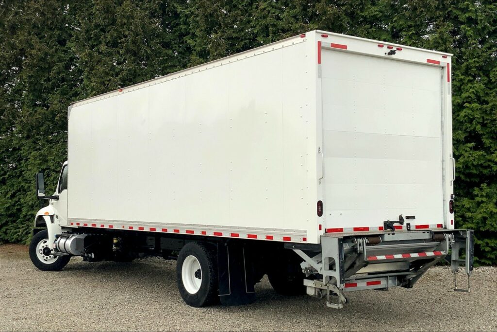 2022 CUM MV607 Medium Conventional