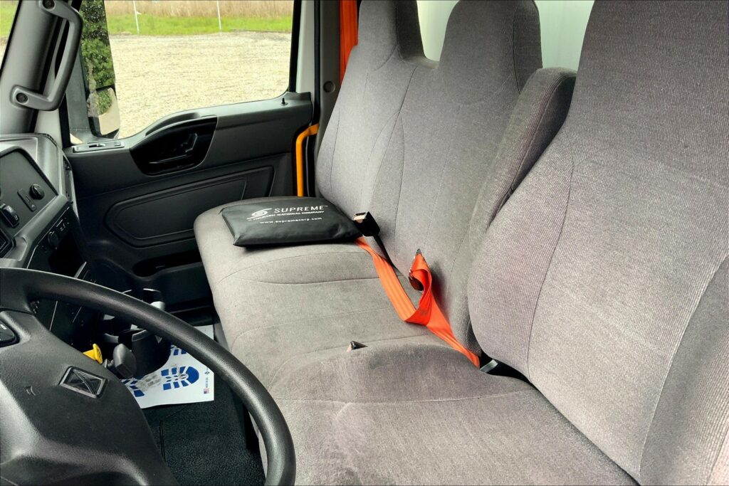 2022 CUM MV607 Medium Conventional