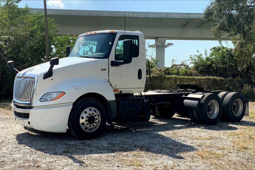 2020 CUM LT625 6×4 Day Cab