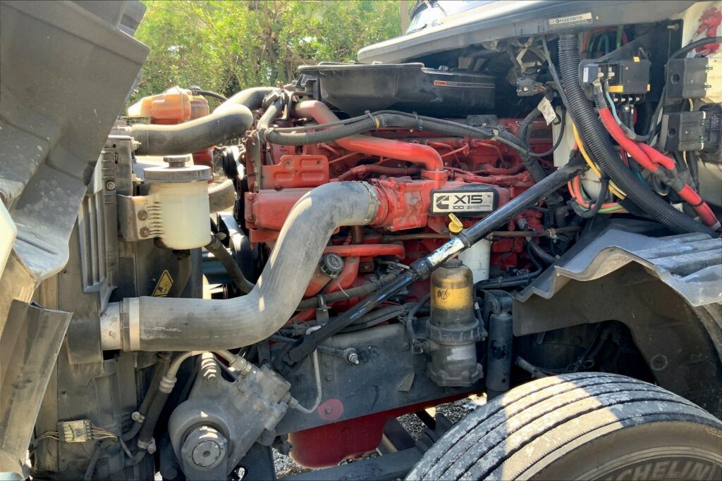 2020 CUM LT625 6×4 Day Cab