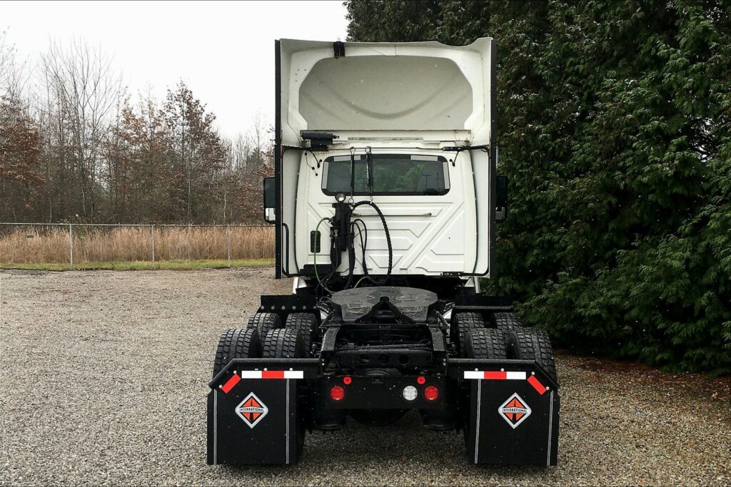 2020 CUM LT625 6×4 Day Cab