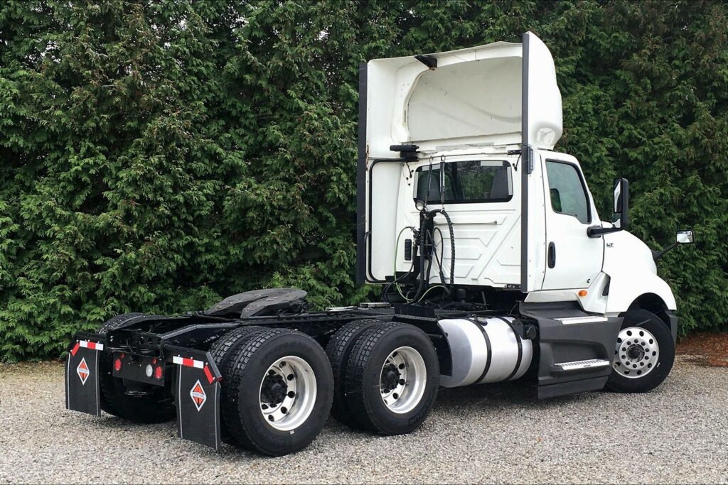 2020 CUM LT625 6×4 Day Cab