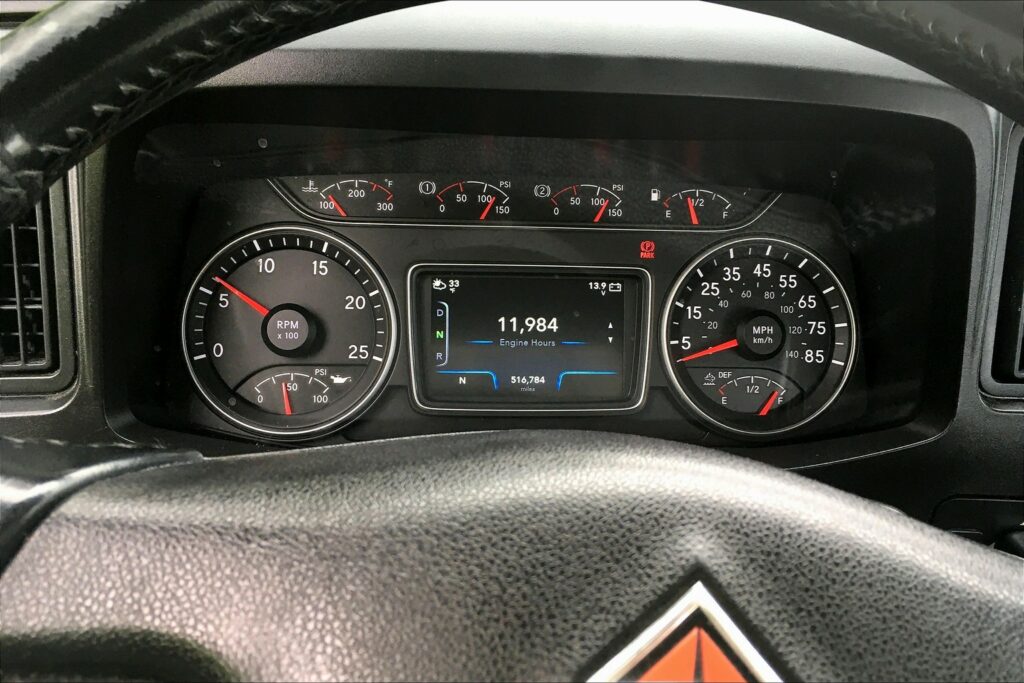 2020 CUM LT625 6×4 Day Cab