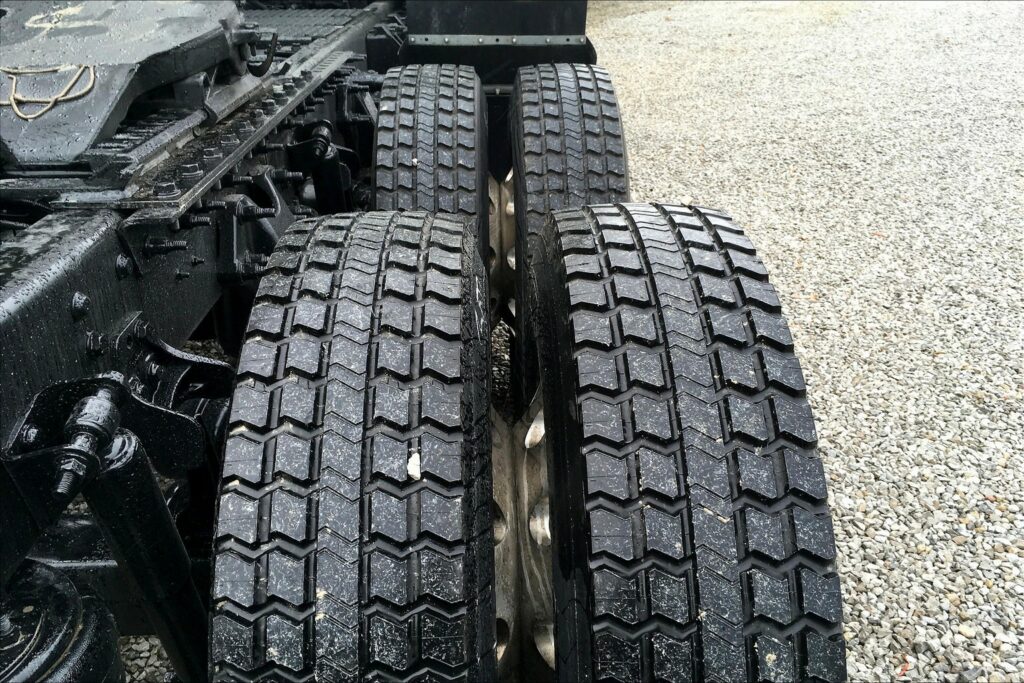 2020 CUM LT625 6×4 Day Cab