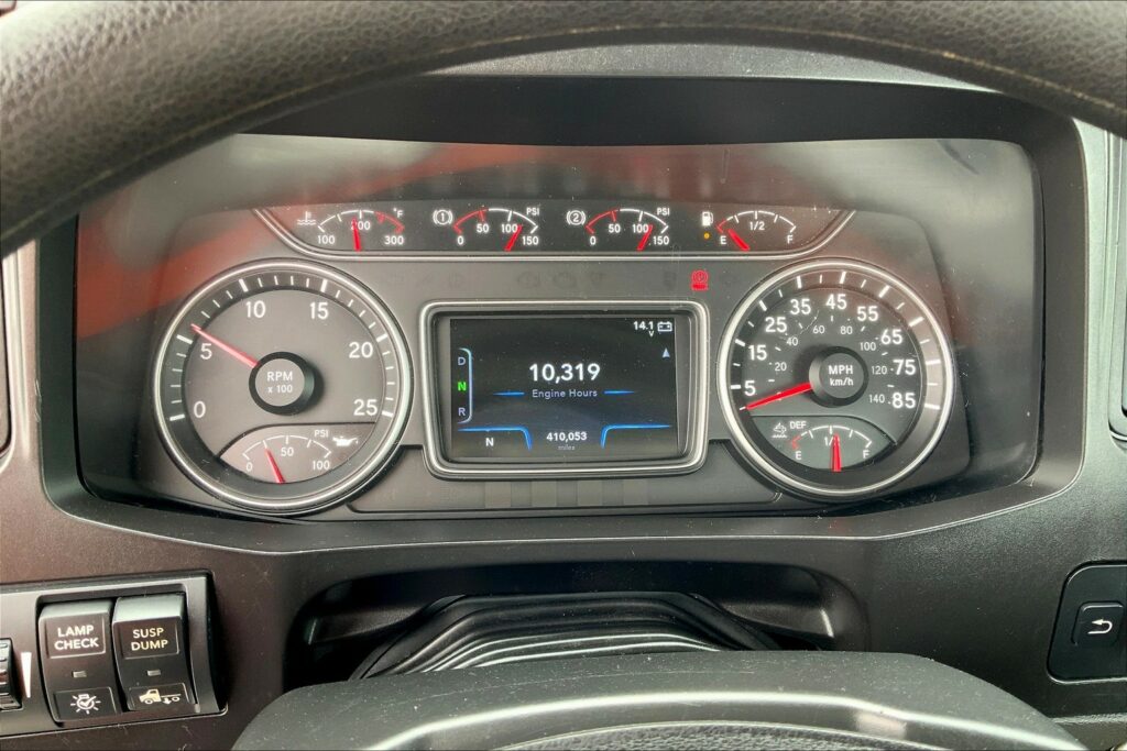 2020 CUM LT625 6×4 Day Cab