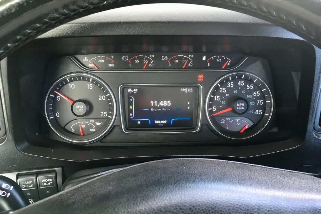 2020 CUM LT625 6×4 Day Cab