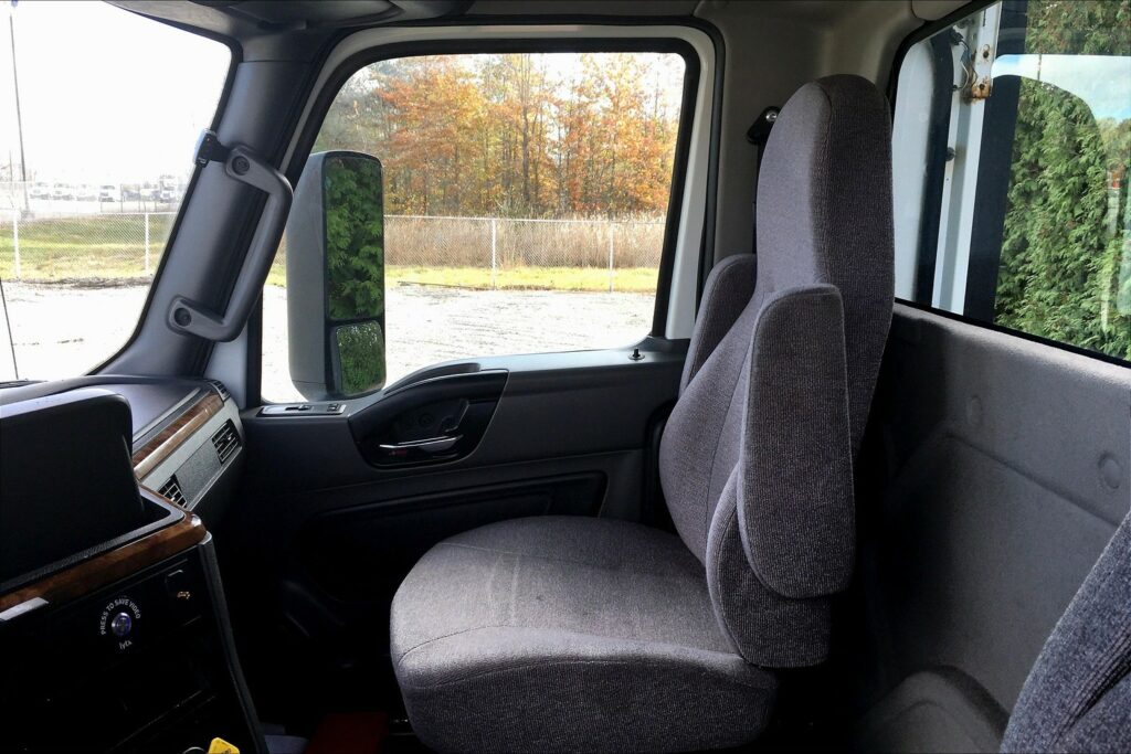 2020 CUM LT625 6×4 Day Cab