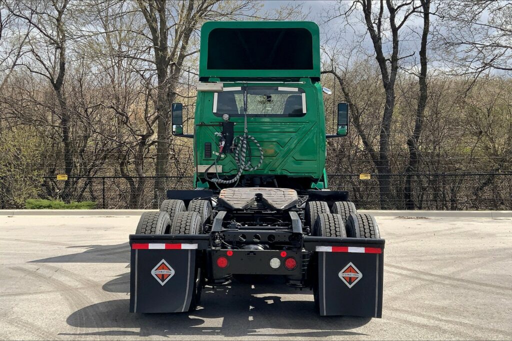 2020 INT LT625 6×4 Day Cab