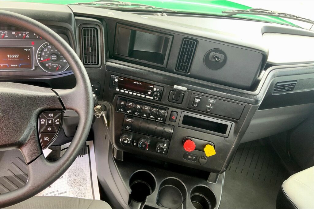 2020 INT LT625 6×4 Day Cab