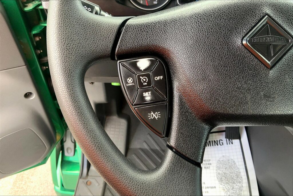 2020 INT LT625 6×4 Day Cab