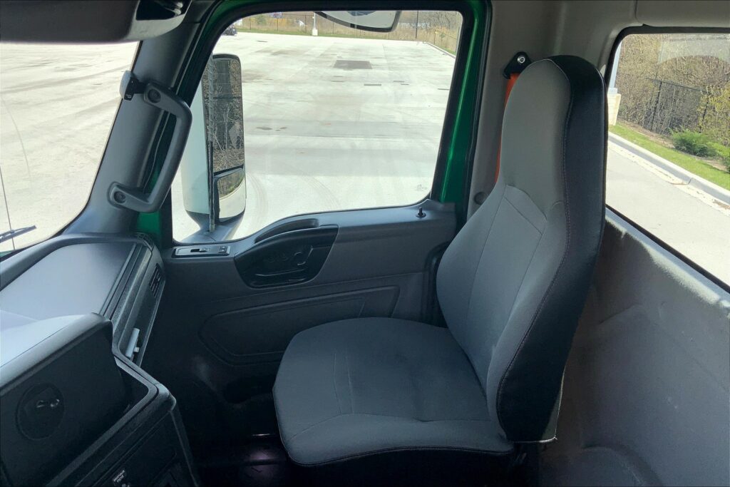 2020 INT LT625 6×4 Day Cab