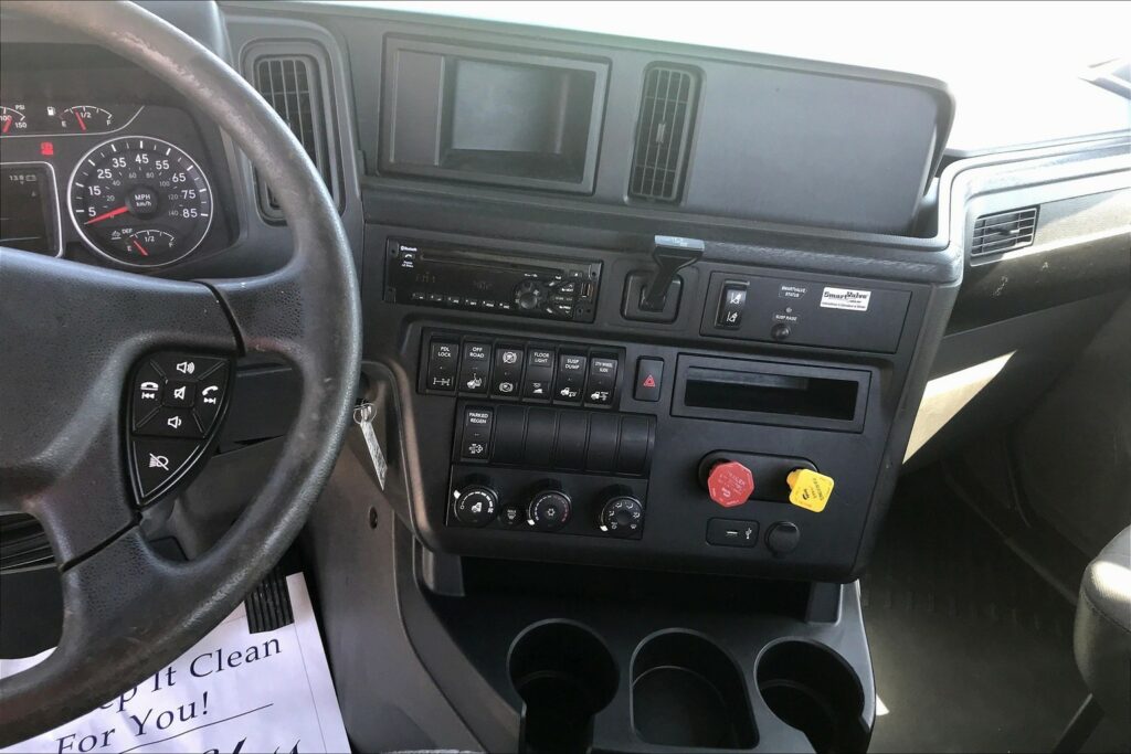 2020 INT LT625 6×4 Day Cab