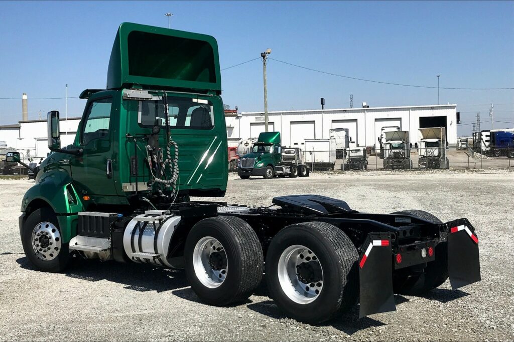 2020 INT LT625 6×4 Day Cab