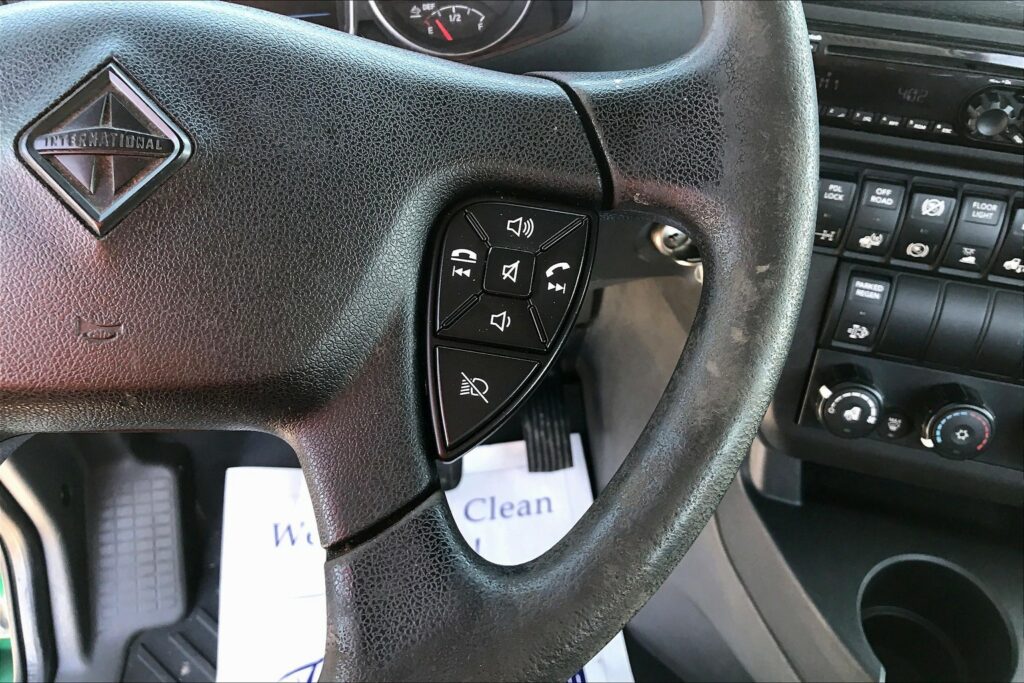 2020 INT LT625 6×4 Day Cab