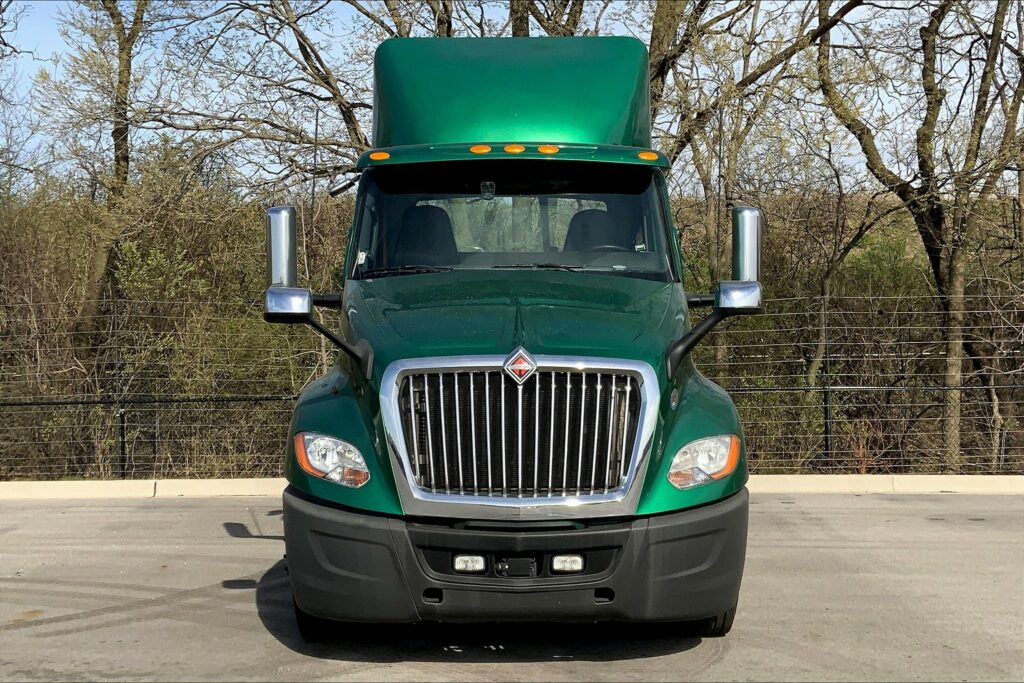 2020 INT LT625 6×4 Day Cab
