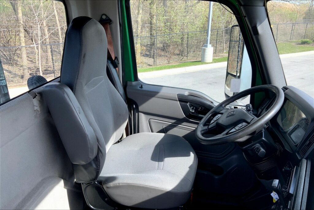 2020 INT LT625 6×4 Day Cab