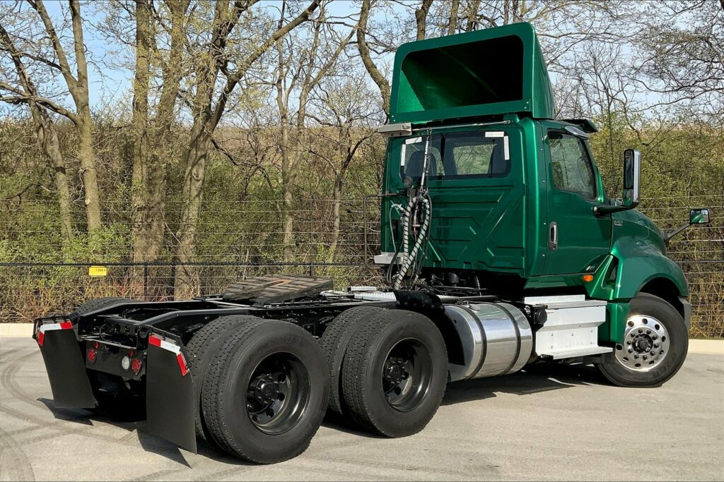 2020 INT LT625 6×4 Day Cab