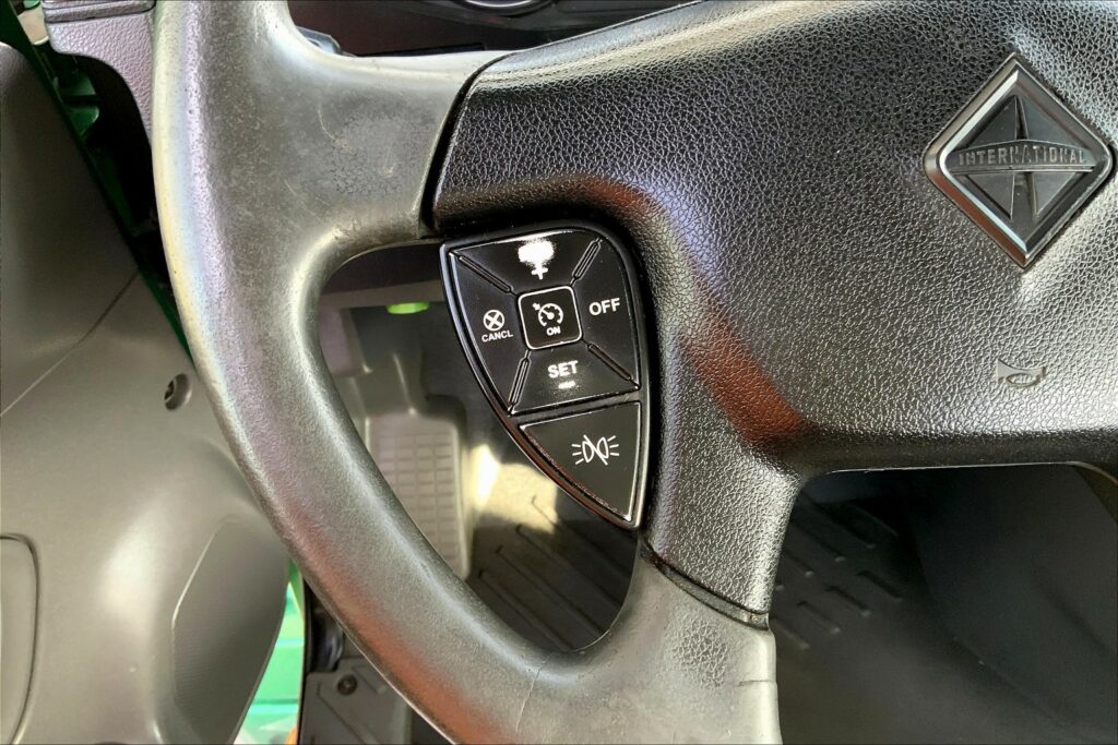 2020 INT LT625 6×4 Day Cab