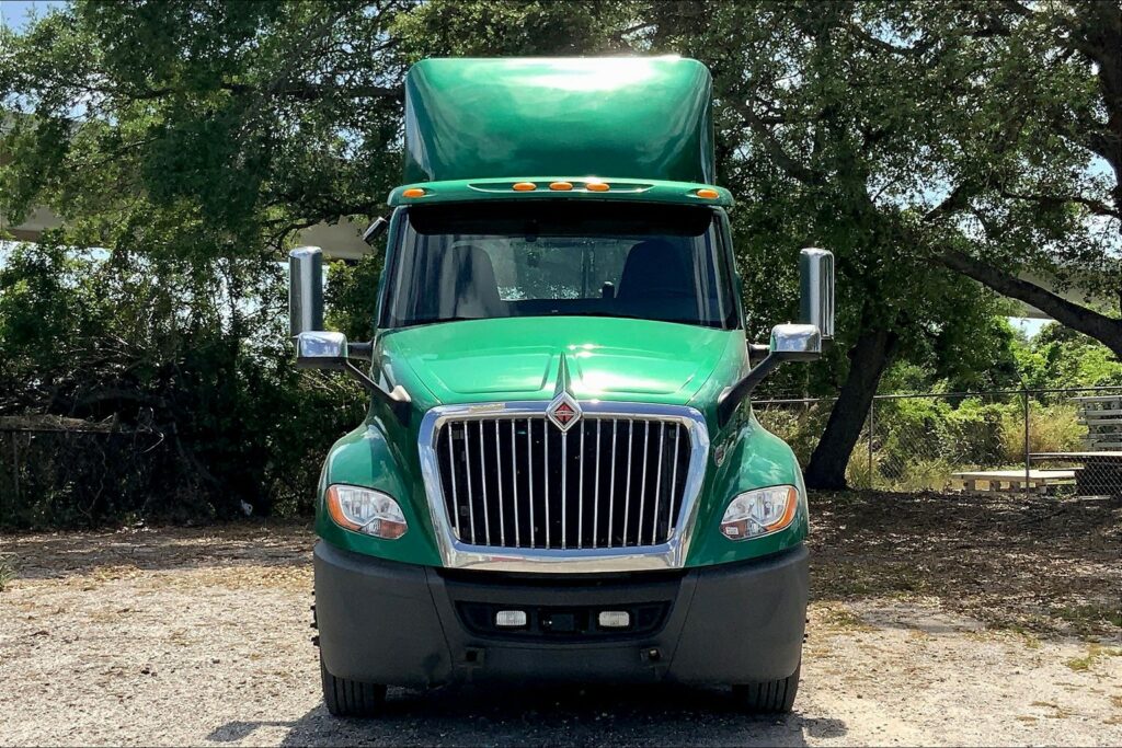 2020 INT LT625 6×4 Day Cab