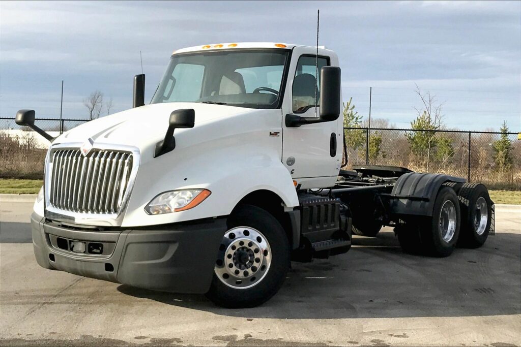 2020 CUM LT625 6×4 Day Cab