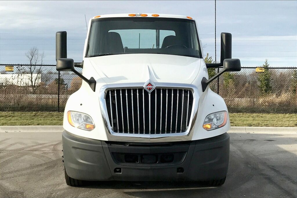 2020 CUM LT625 6×4 Day Cab