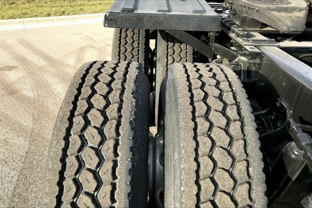 2020 CUM LT625 6×4 Day Cab