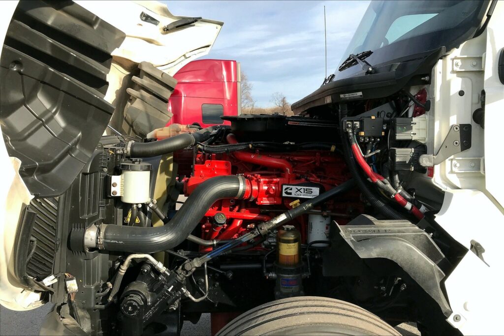 2020 CUM LT625 6×4 Day Cab