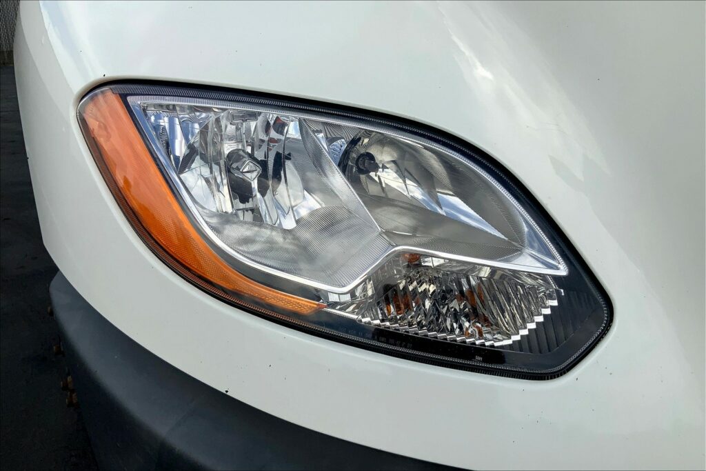 2021 CUM LT625 6×4 Sleeper