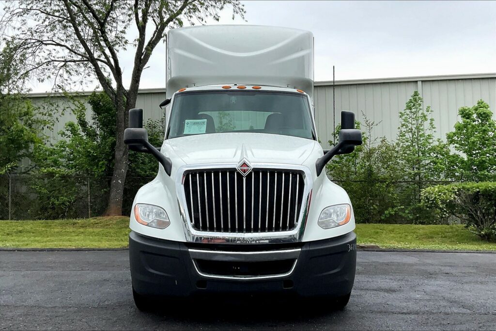 2021 CUM LT625 6×4 Day Cab