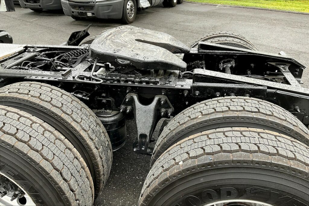 2021 CUM LT625 6×4 Day Cab