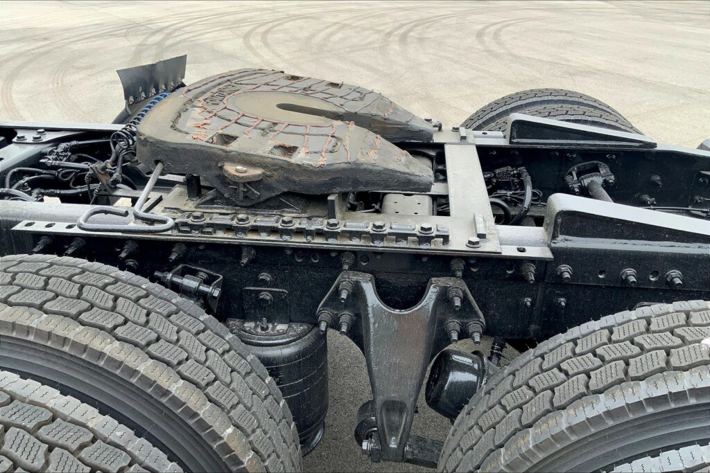 2019 CUM LT625 6×4 Day Cab