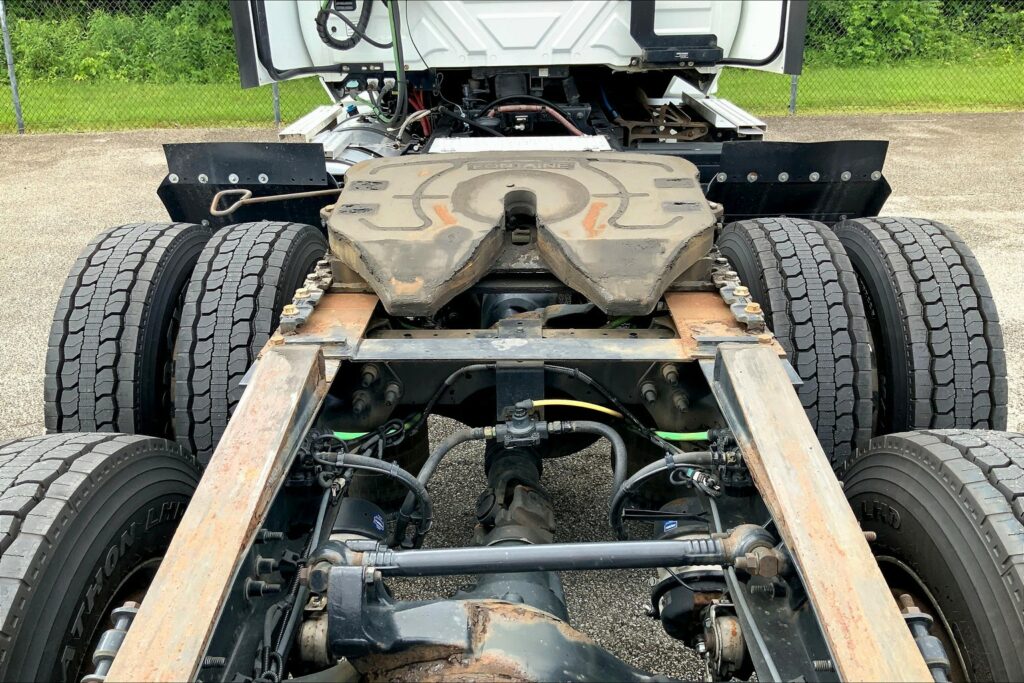 2019 CUM LT625 6×4 Day Cab