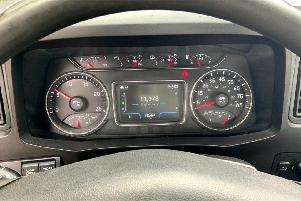 2019 CUM LT625 6×4 Day Cab