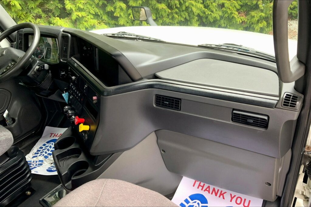 2019 CUM LT625 6×4 Day Cab