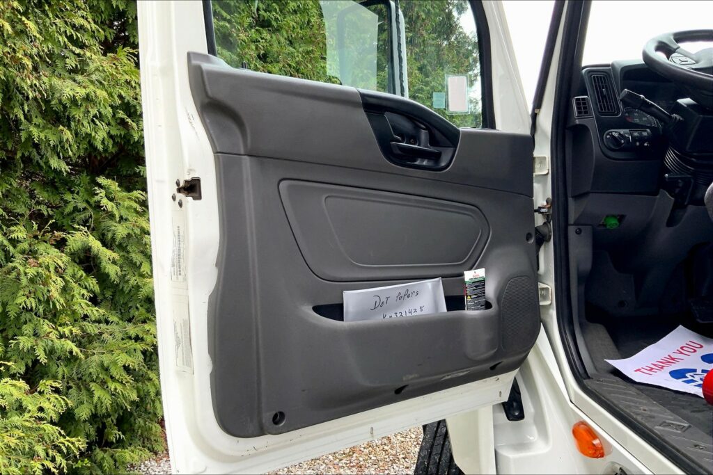 2019 CUM LT625 6×4 Day Cab