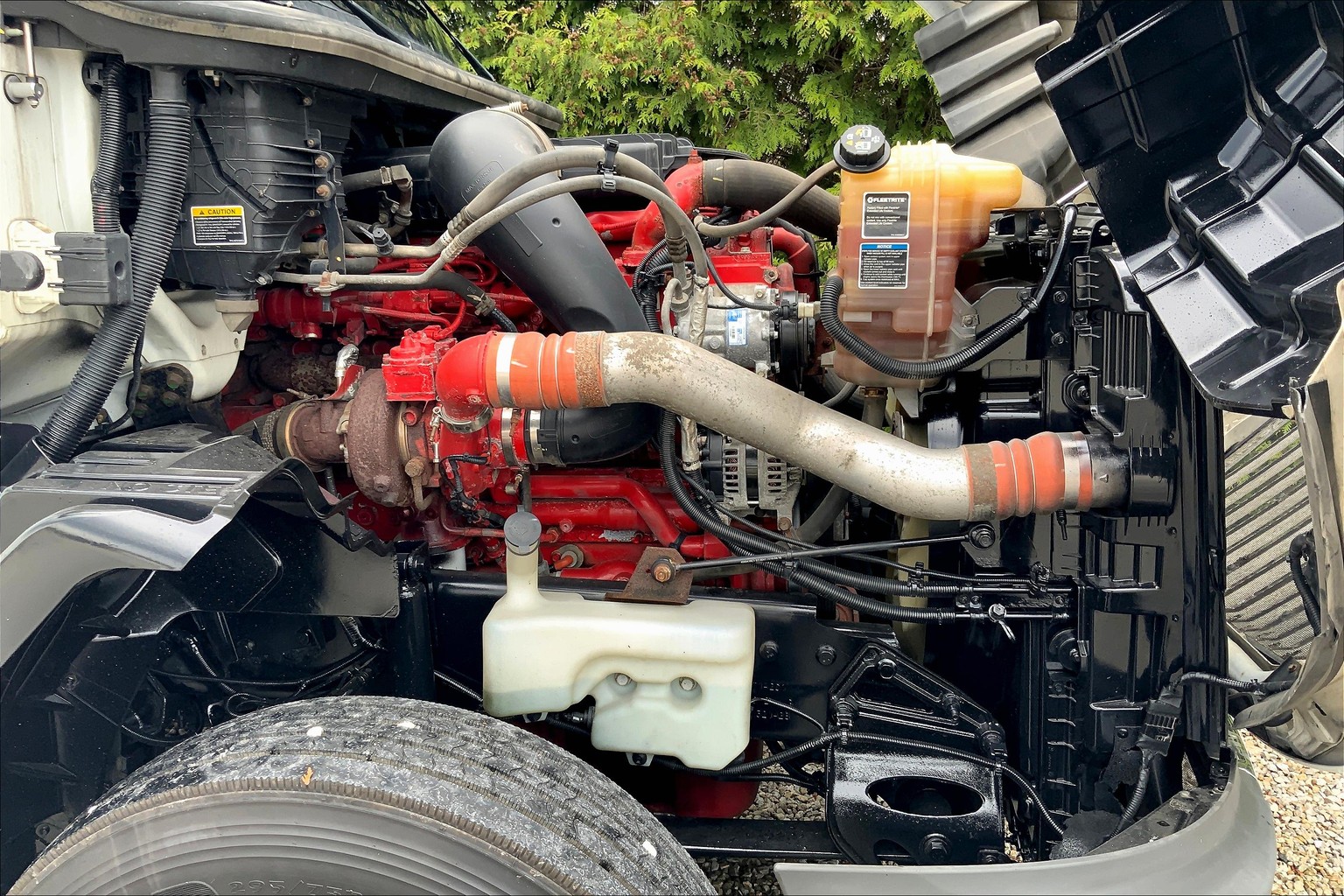 2019 CUM LT625 6×4 Day Cab