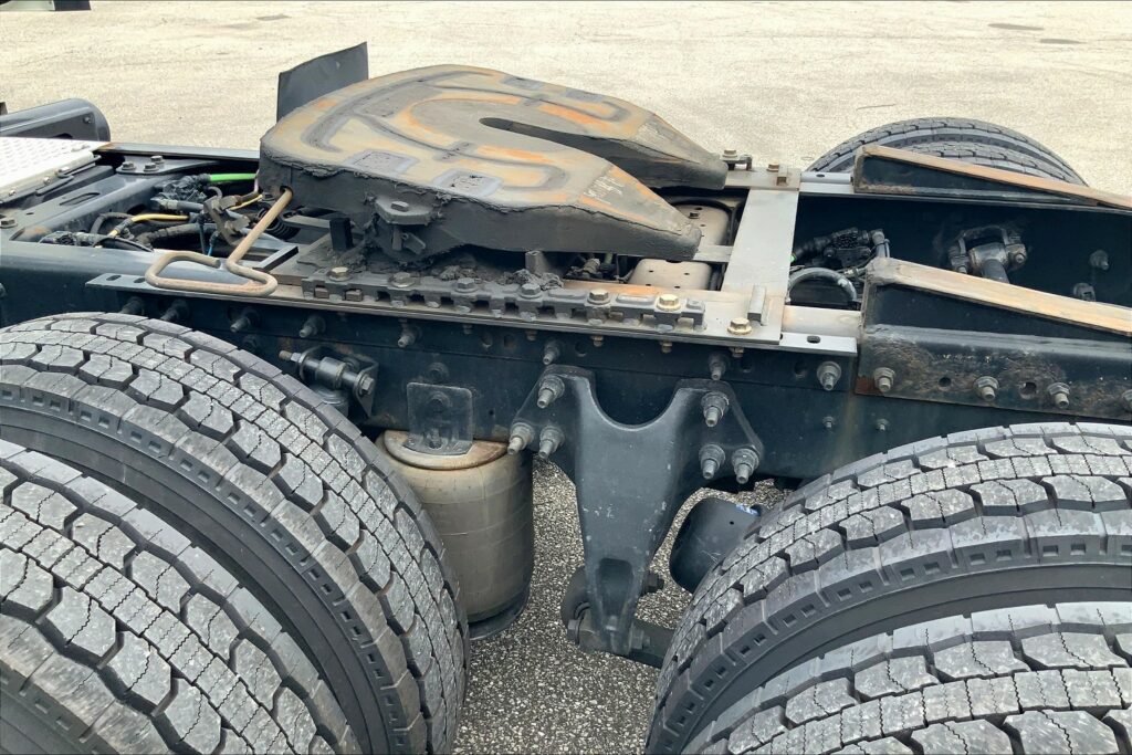 2020 CUM LT625 6×4 Day Cab