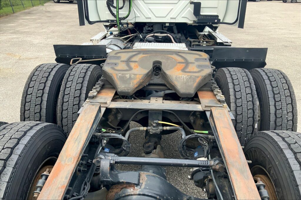 2020 CUM LT625 6×4 Day Cab