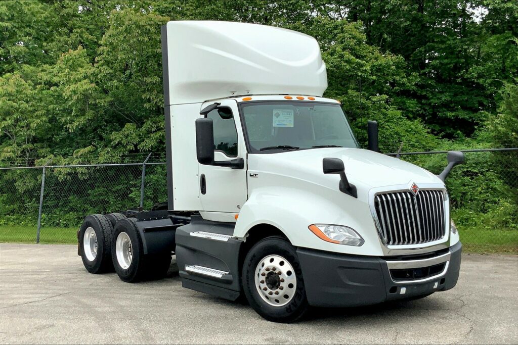 2020 CUM LT625 6×4 Day Cab