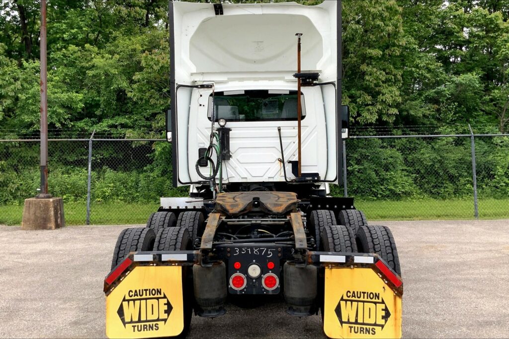 2020 CUM LT625 6×4 Day Cab